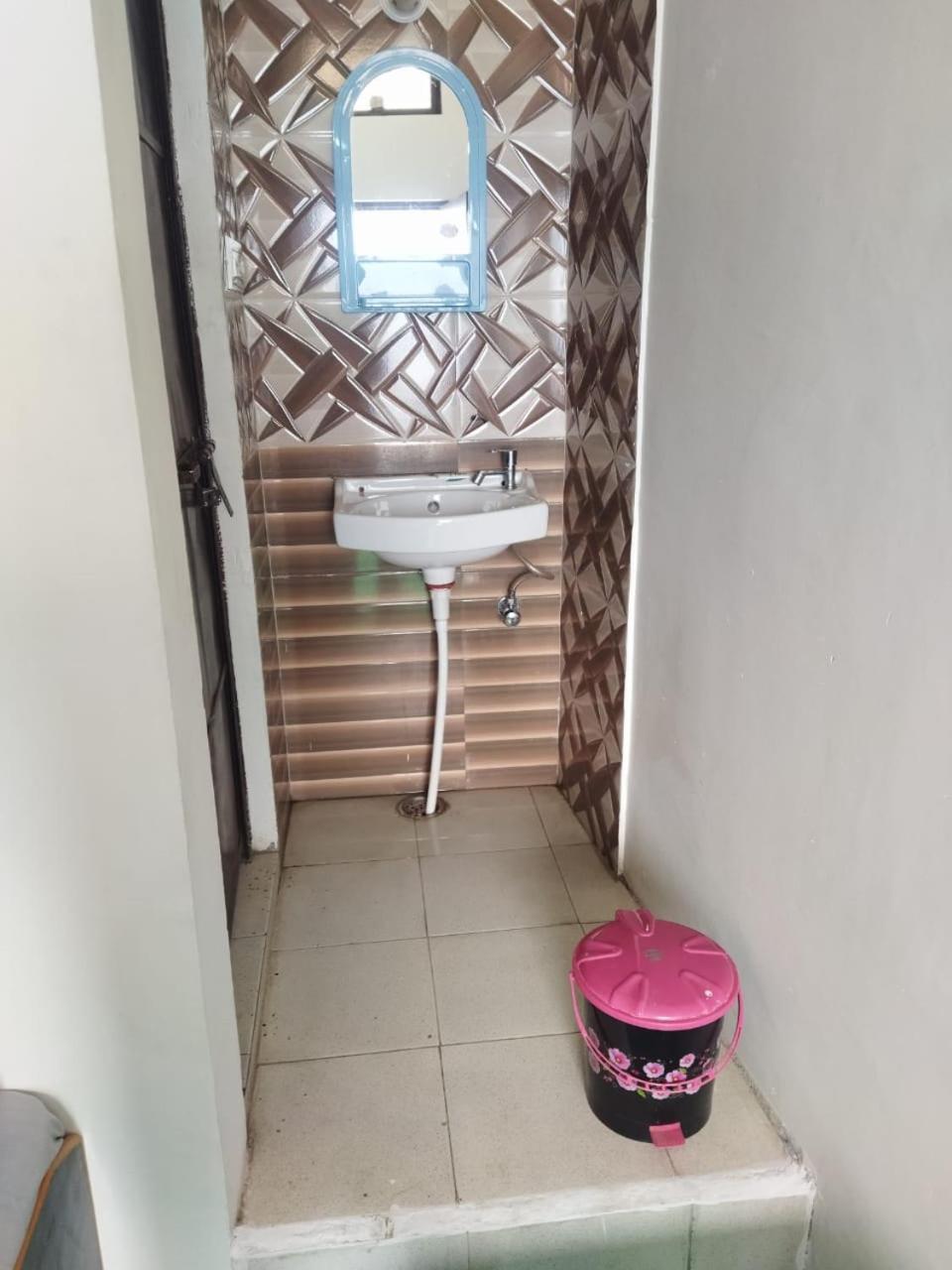 Hotel Narayana Residency Gupta Kashi Exterior photo